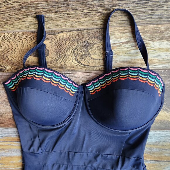 Boden Samos Embroidered Underwire One Piece Swimsuit Removable Strap Blue - Picture 3 of 12